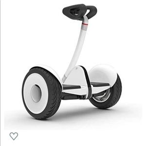 NEW Segway ninebot in white with black knee pads
